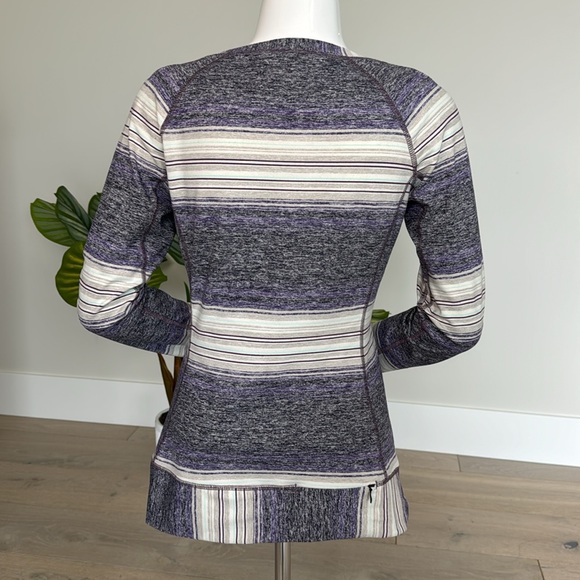 Lululemon ladies top - Picture 3 of 6